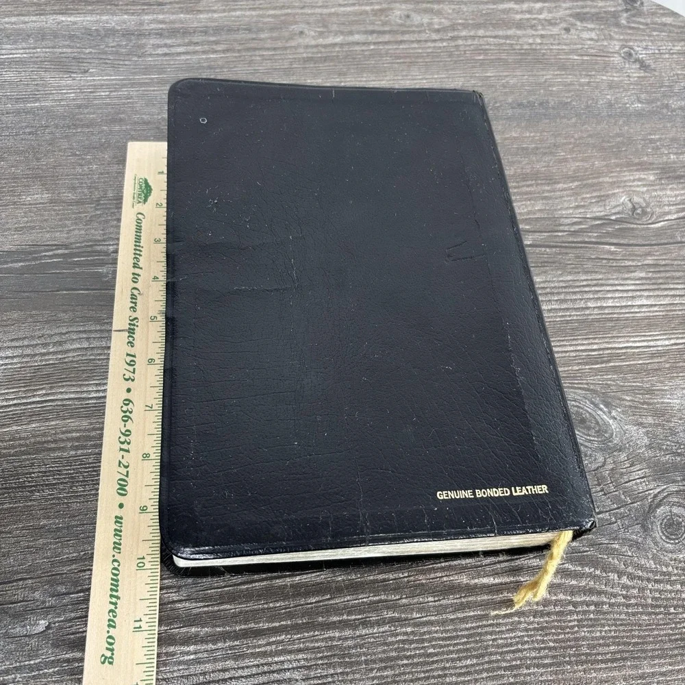 Holy Bible NKJV New Open Bible Study Large Print Black Bonded Leather Nelson